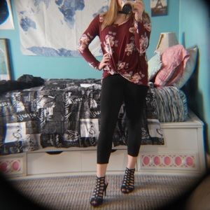 Long-Sleeve Floral Tied Top